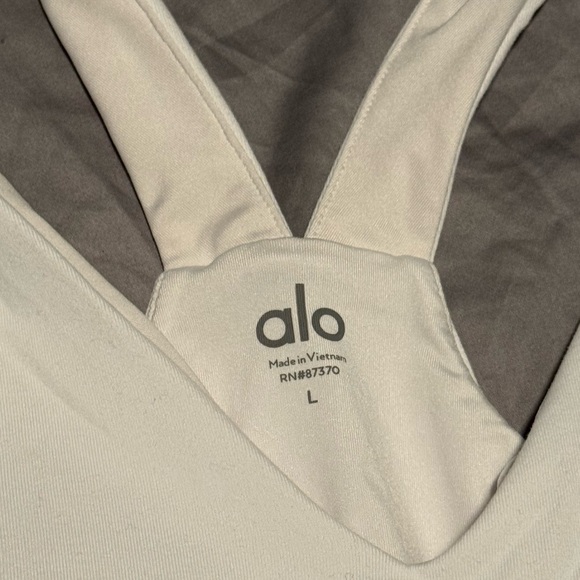 Alo crop top white - Picture 4 of 4